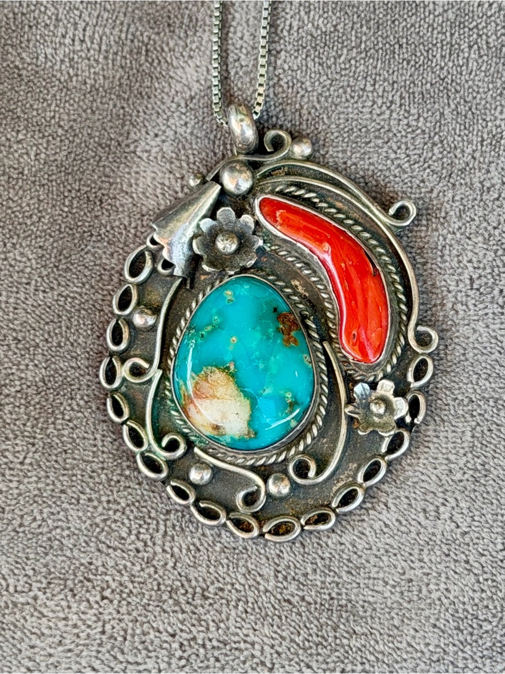 Vintage Signed Navajo Sterling Silver Turquoise Coral Pendant Necklace 20.5g